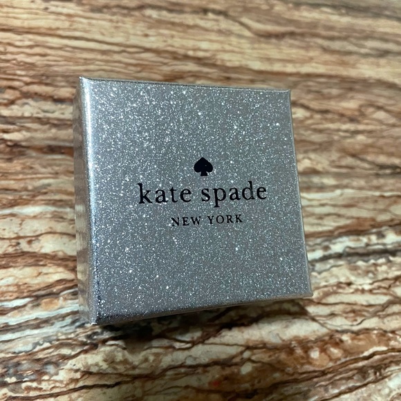 Kate Spade Jewelry Silver Heart Crystal Pearl Stud Earrings Set - Picture 3 of 3